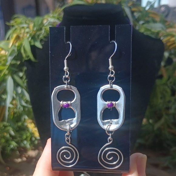 Handmade Spiral Necklace and Earring Set - Picture 3 of 6